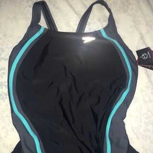 Womens speedo one piece bathing suit